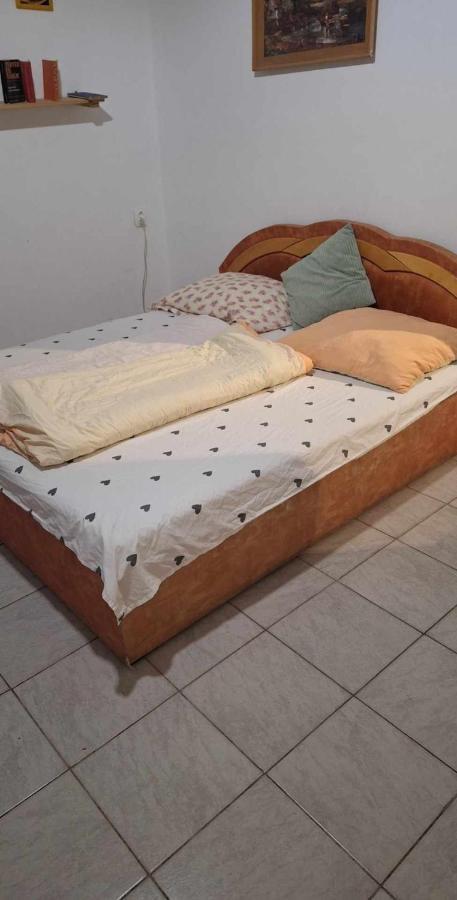 Hostal Pihenes A Malomtonal Privat Berlemeny Tapolca Exterior foto