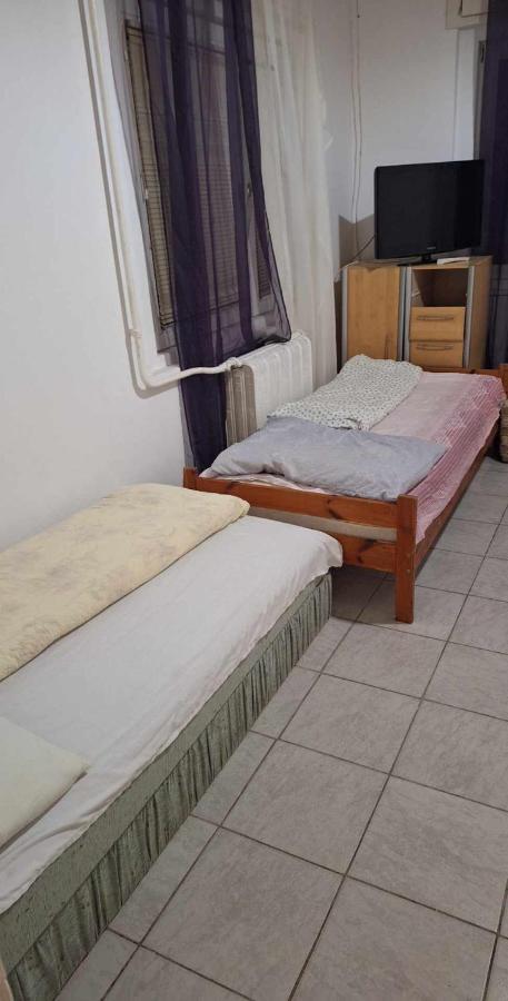 Hostal Pihenes A Malomtonal Privat Berlemeny Tapolca Exterior foto